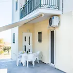 όμορφο παραθασυγκρότημα ενοικιαζόμενων καταλυμάτων ως ολόκληρος χώρος - Chrani, ελλάδαλάσσιο Semesterbostad